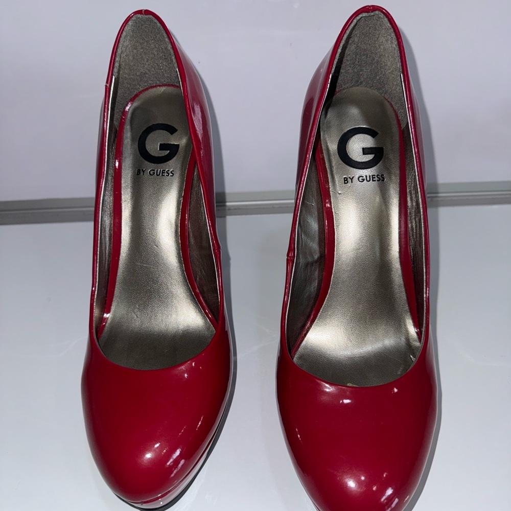 G be Guess Red Patent Leather Platform Heels - Size 9.5M